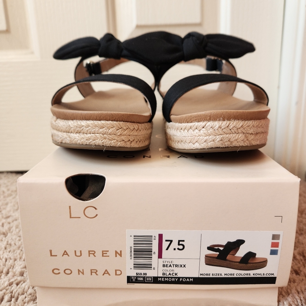 Sandals - Picture 3 of 4